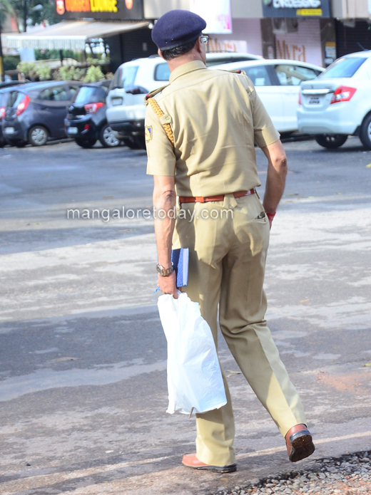 Raid on district prison 1